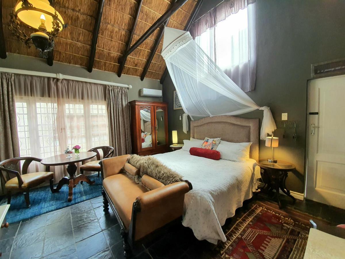 Waterhouse Guest Lodge In Waterkloof Pretoria Exterior photo